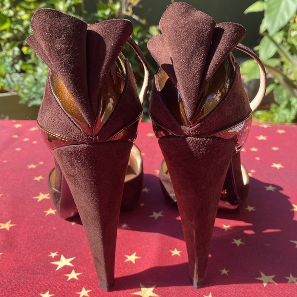 Prada structural Deco heels, Strap Sandals, Vintage - Picture 15 of 16